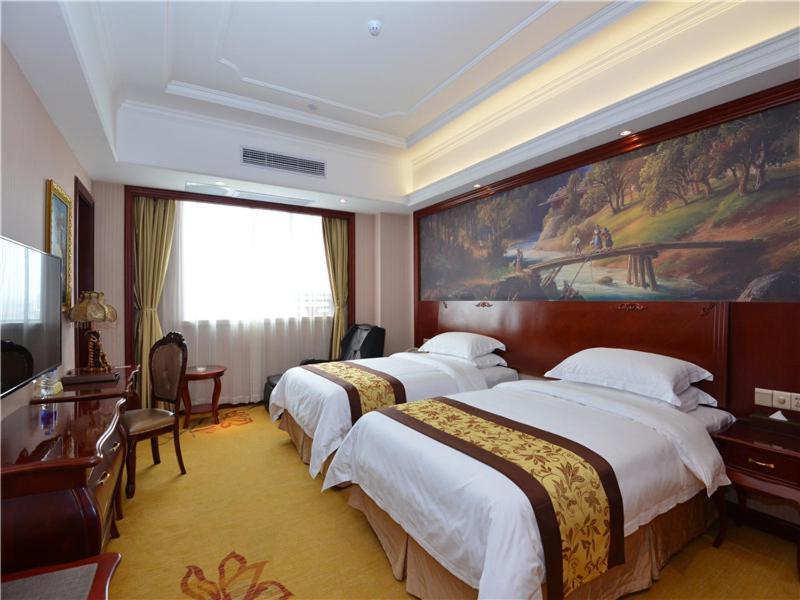 Vienna International Hotel Shanghai International Tourism And Resorts Zone Xangai Exterior foto